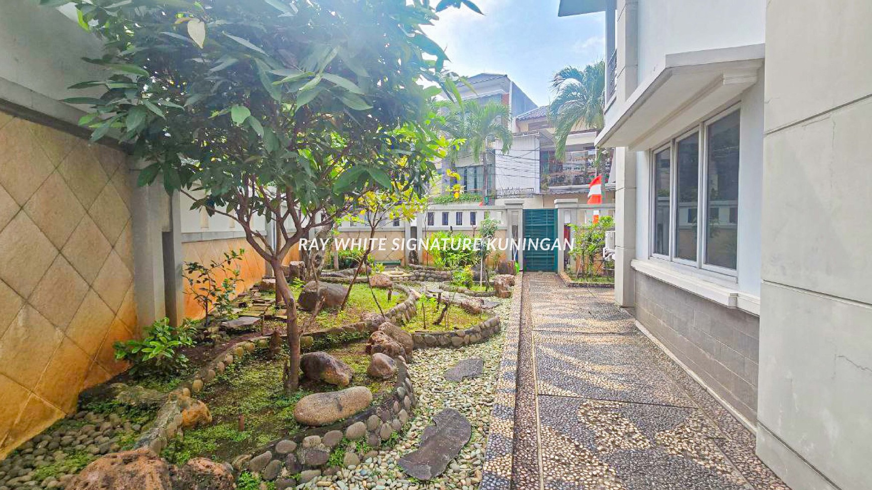 Dijual Rumah Layak Huni Lokasi Prime di Jl Batang Hari, Cideng Jakarta Pusat