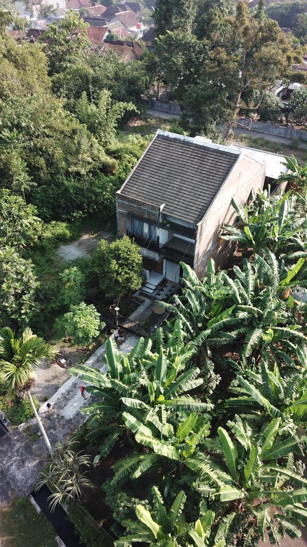 RUMAH TINGGAL 2LANTAI, DEKAT DARI KIDS FUN, SLEMAN