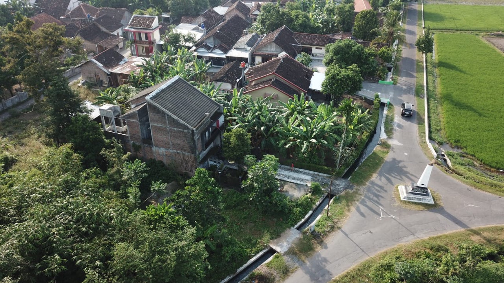 RUMAH TINGGAL 2LANTAI, DEKAT DARI KIDS FUN, SLEMAN