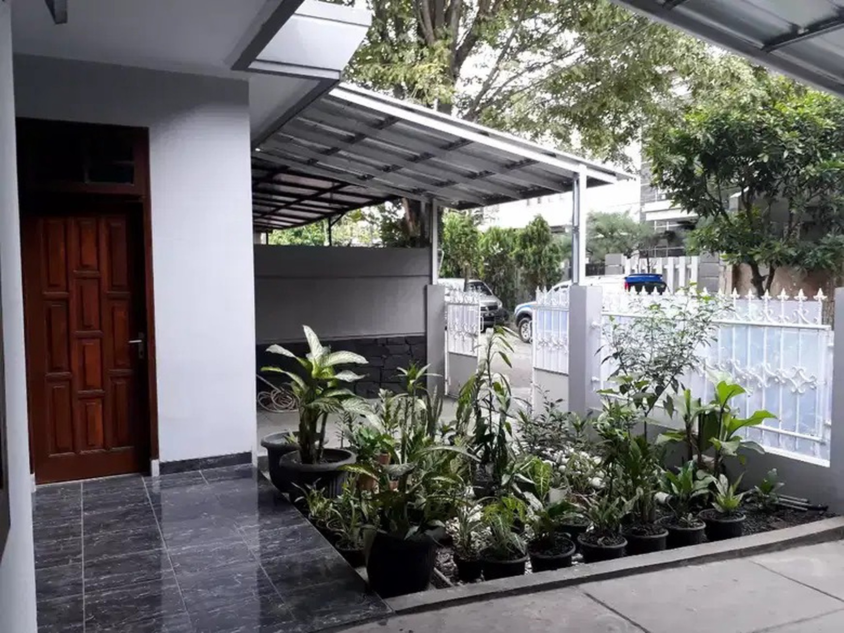 rumah di jl semarang