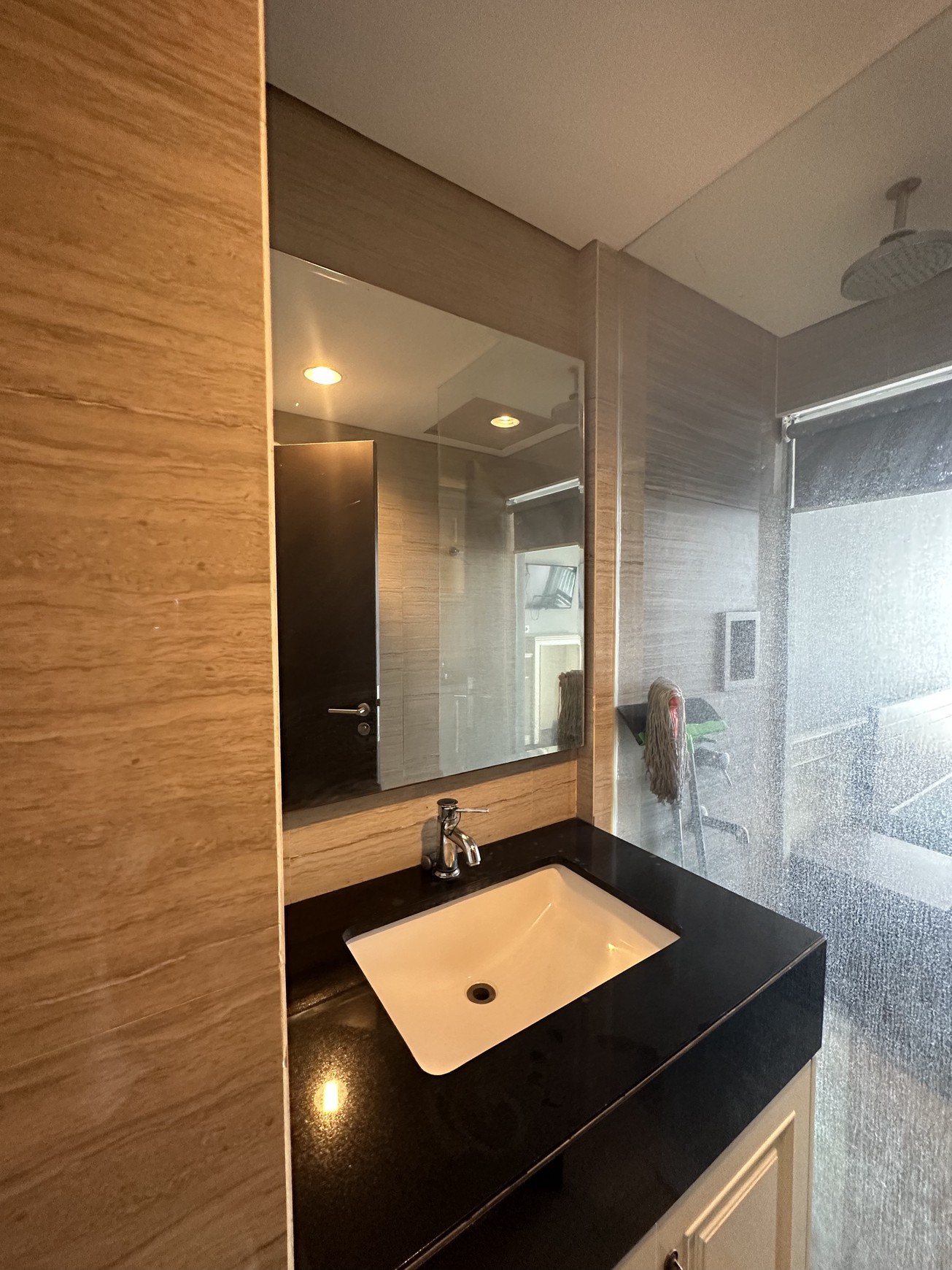 Dijual Unit Apartment Aston bellevue 