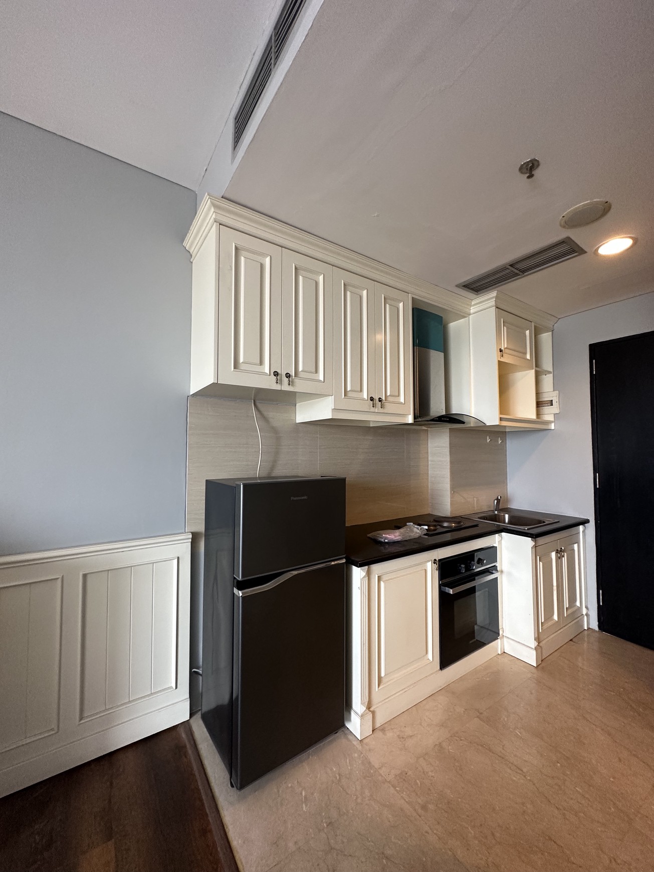 Dijual Unit Apartment Aston bellevue 