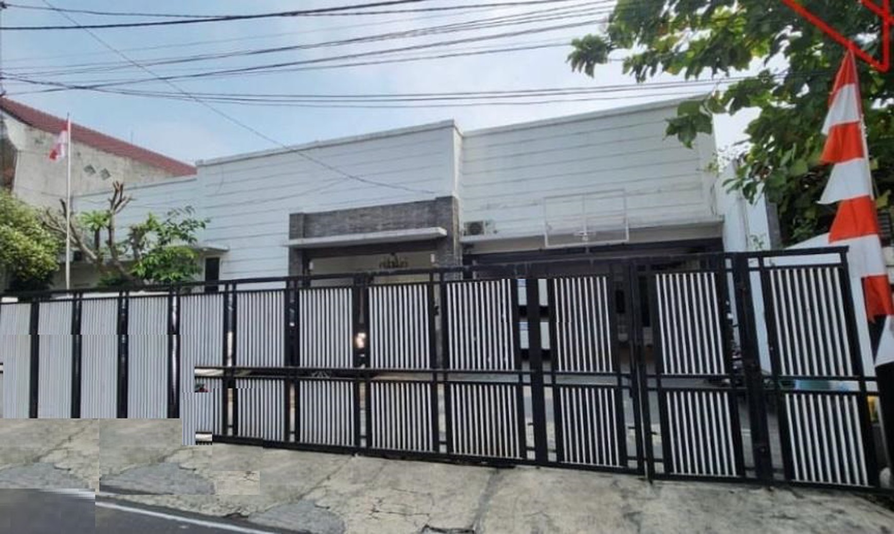 Rumah Asri, Nyaman Lokasi strategis di Jakarta Selatan