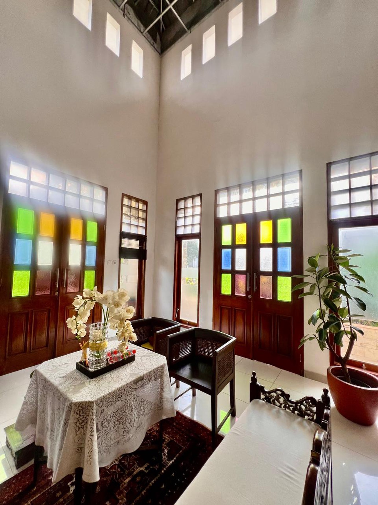 DiJual Cepat Rumah dalam ruangan rapih ,bagus di Villa Bintaro Regency