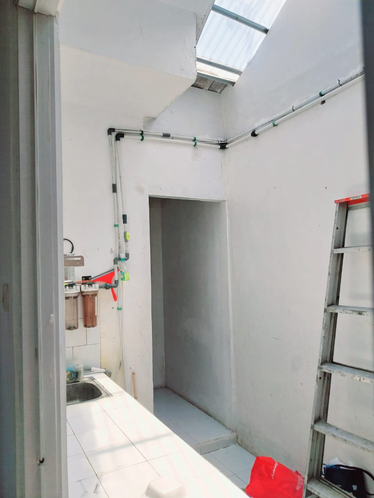 Dijual Cepat dan Siap Huni Rumah Modern Minimalis Hanya 900 m ke Lab School UPI Cibiru