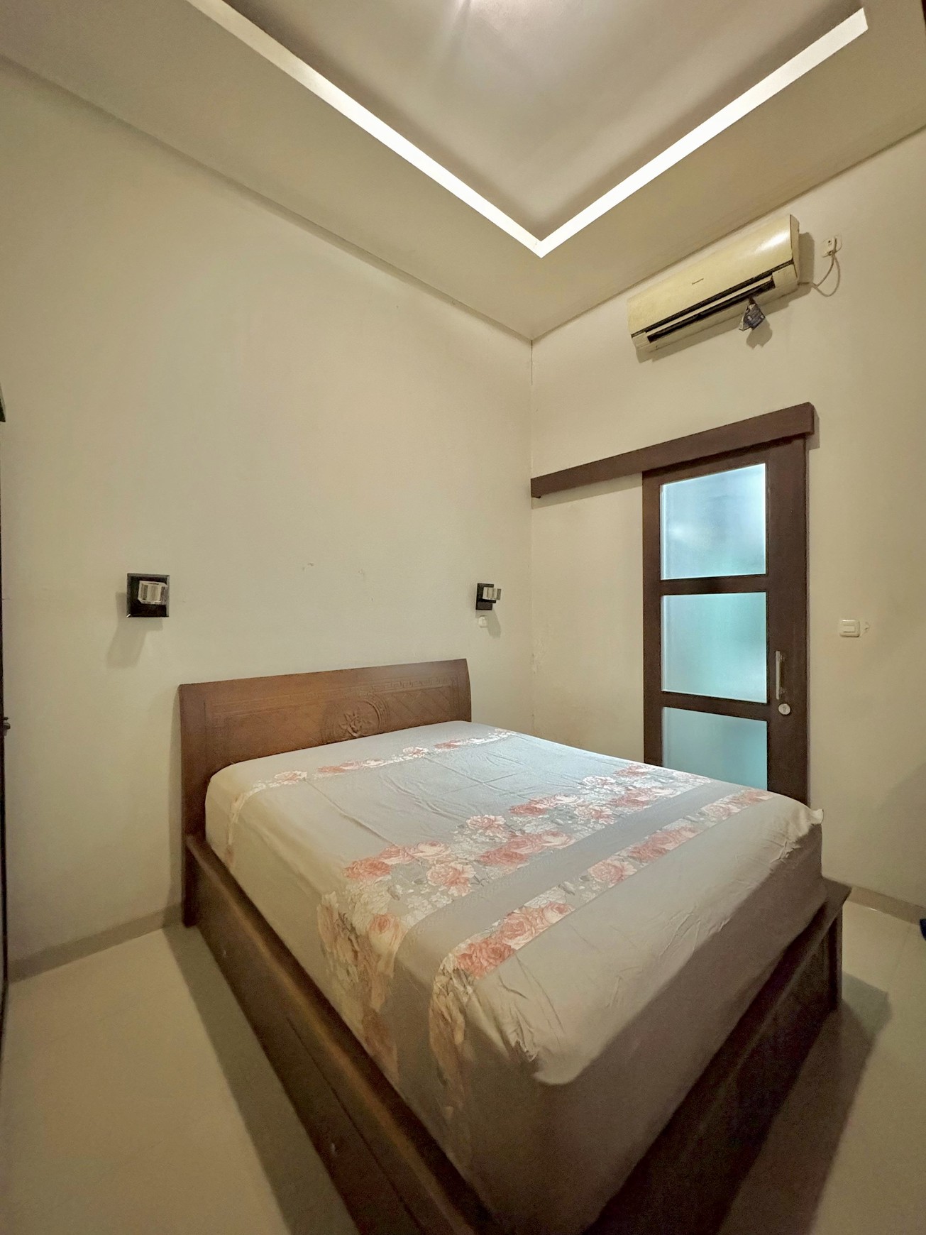 Dijual Rumah Cantik 2 Lantai Letak Strategis di Kota Bandung 50 m ke Borma Margacinta