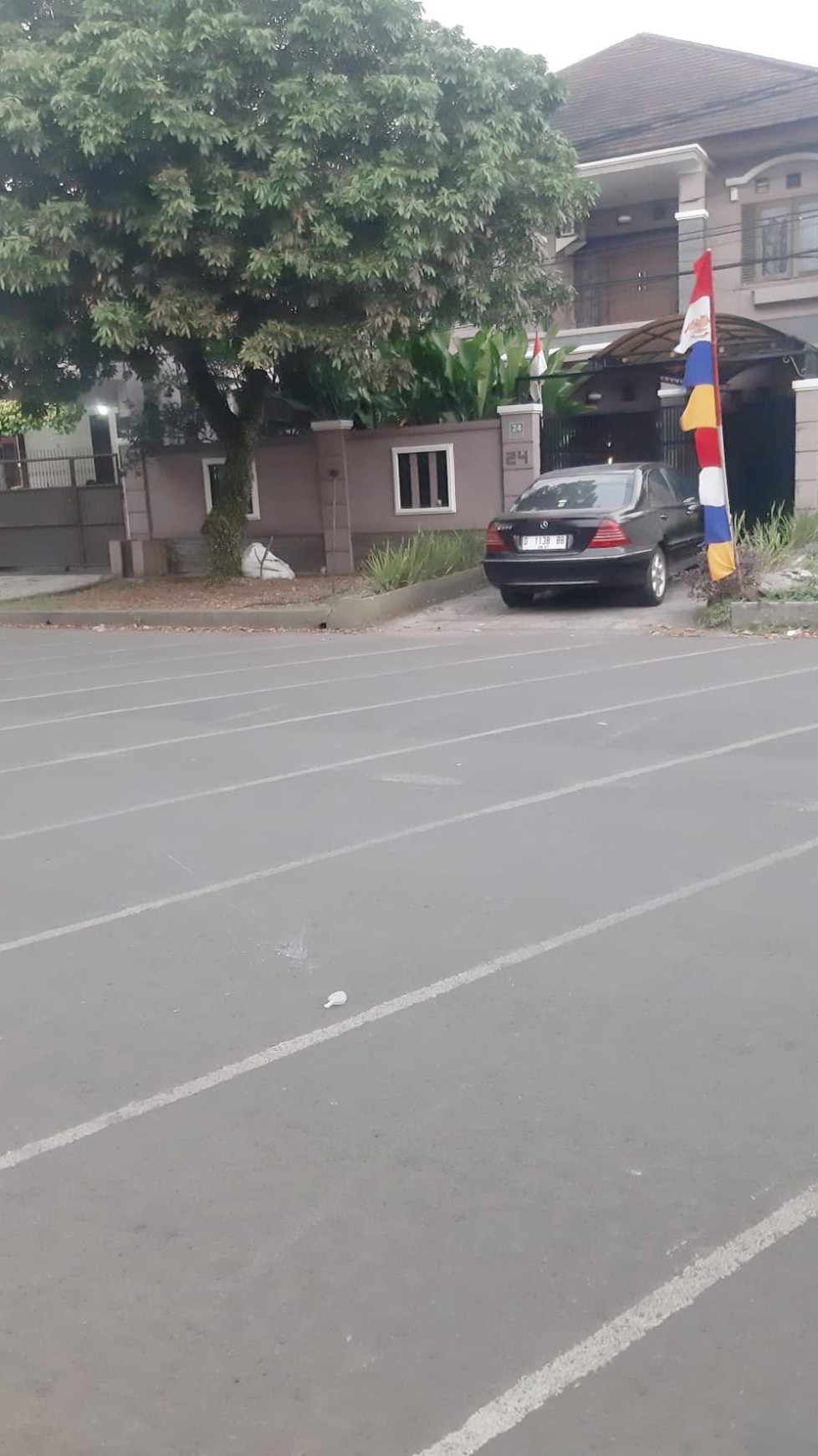Rumah Mewah Eksklusif Nyaman Terawat Siap Huni Di Antapani Bandung