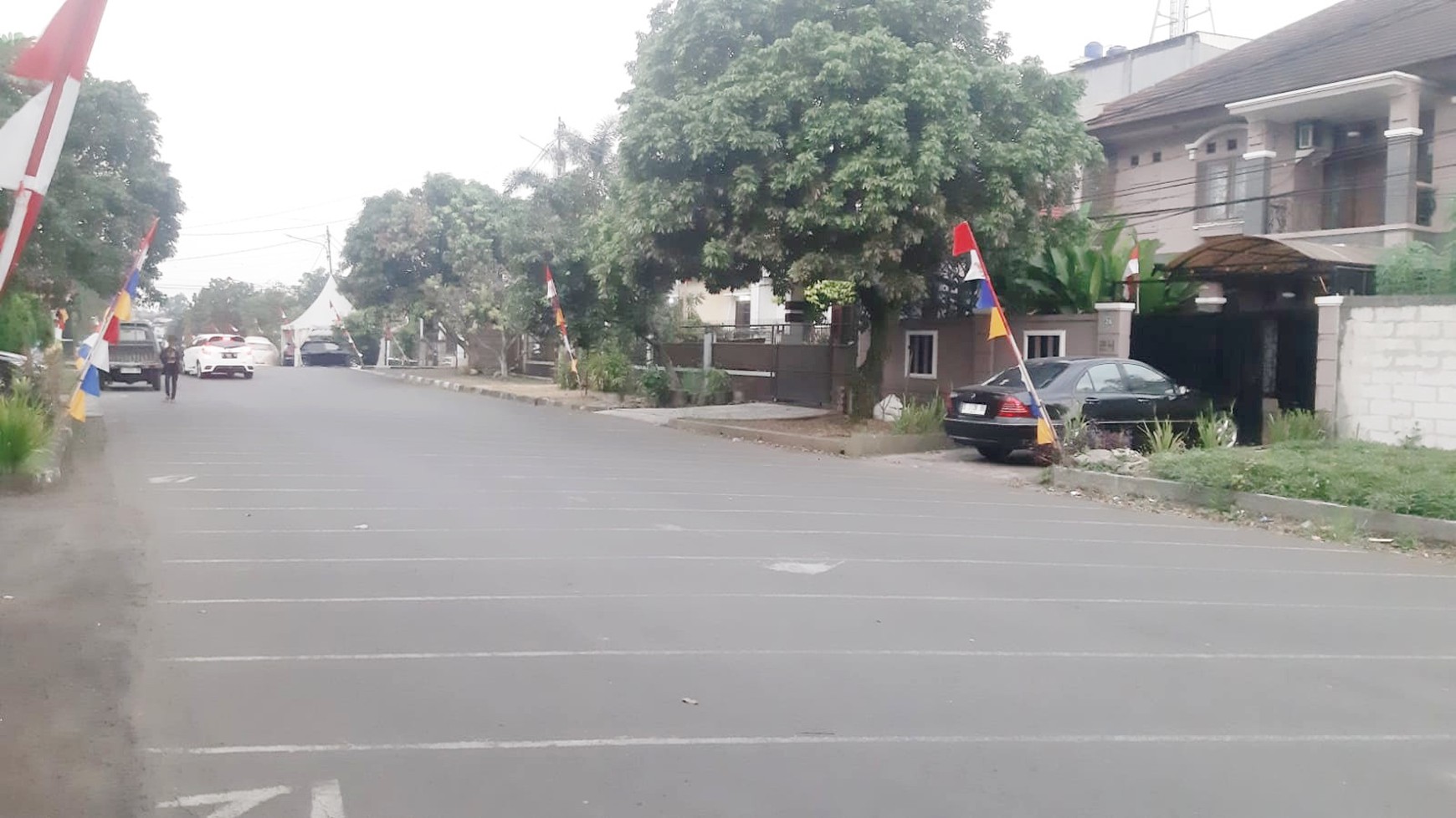 Rumah Mewah Eksklusif Nyaman Terawat Siap Huni Di Antapani Bandung
