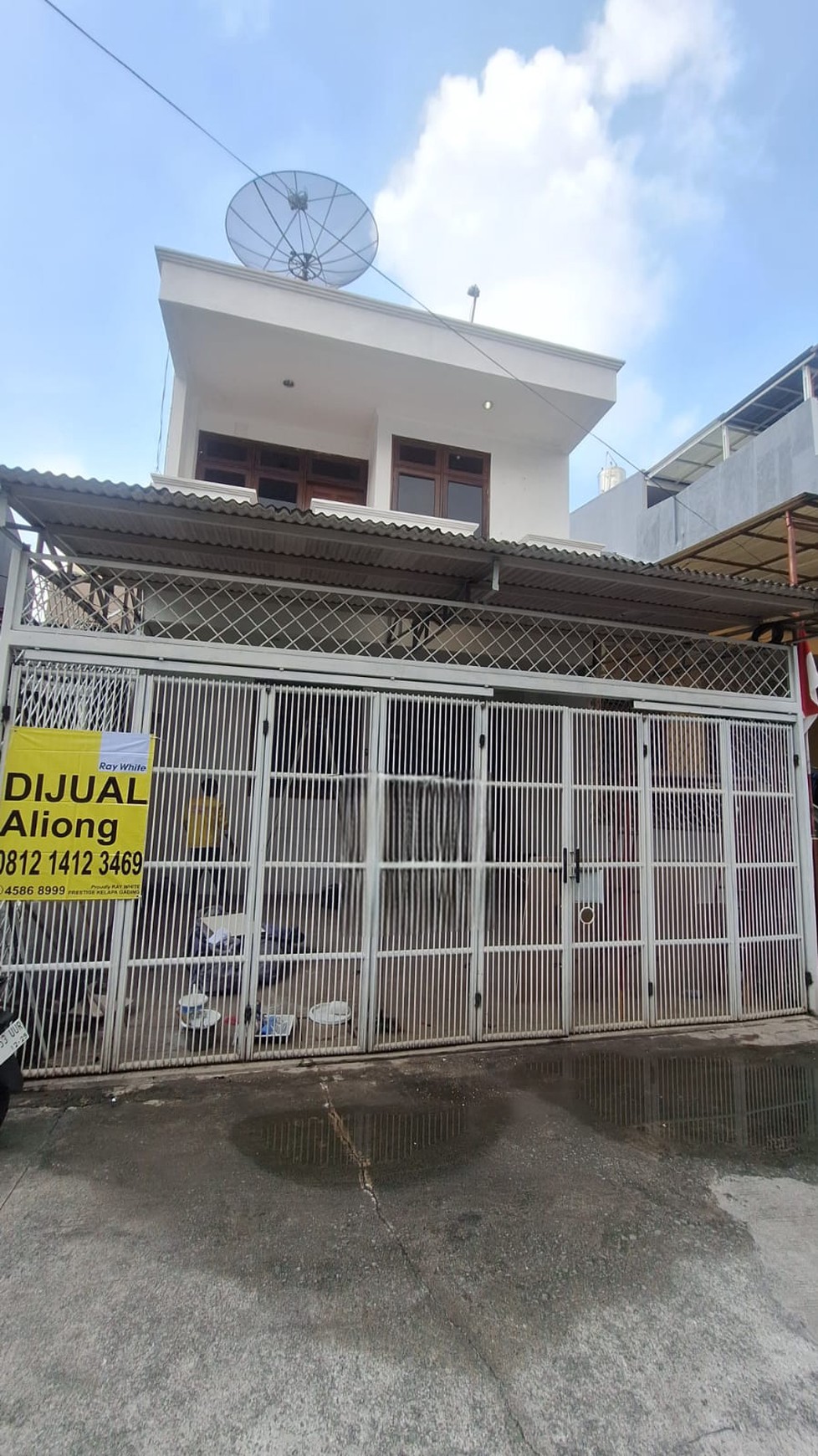 Rumah 2 lantai siap huni baru renovasi ,Nego di Kelapa Hibrida Kelapa Gading