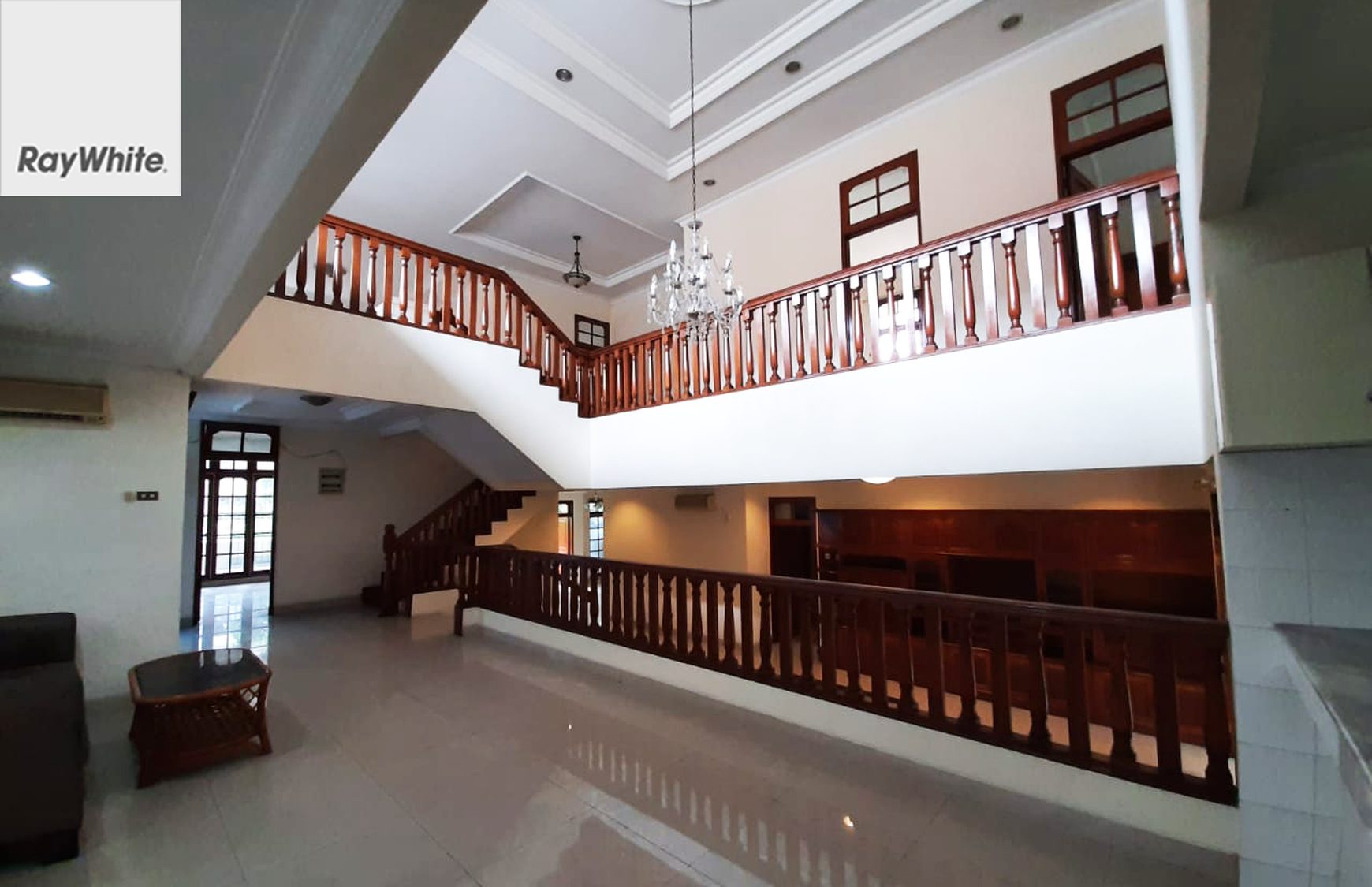 FOR SALE Rumah 2 Lantai di Duta Permai Pondok Indah Jakarta Selatan