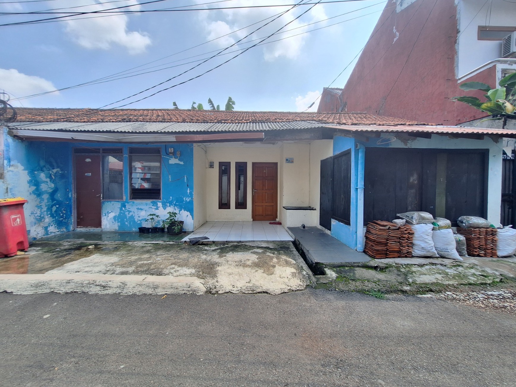 Rumah Hitung Tanah di Lebak Bulus Luas 113 m2 Dekat MRT