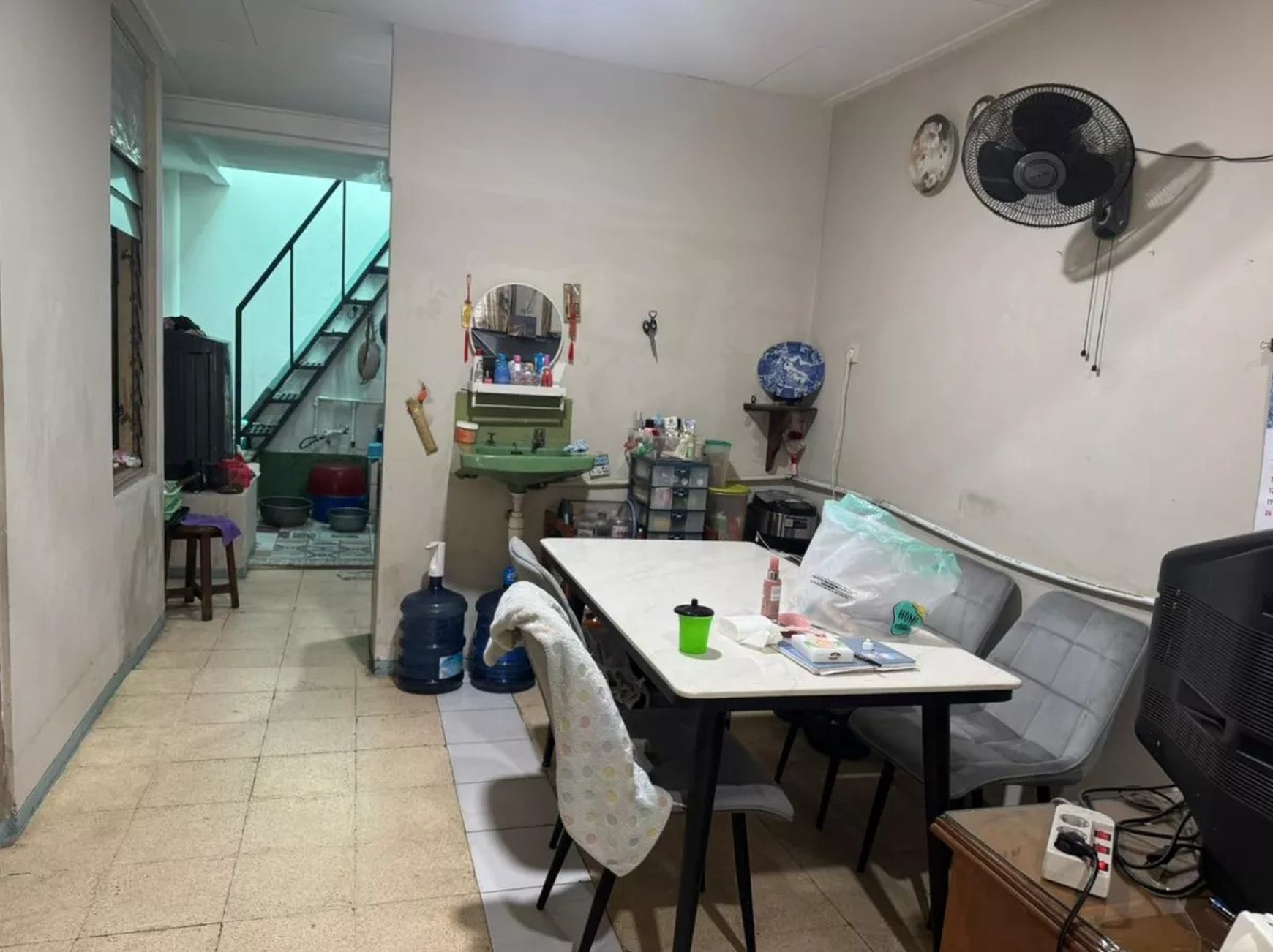 Rumah Merah Jambu, Kelapa Gading