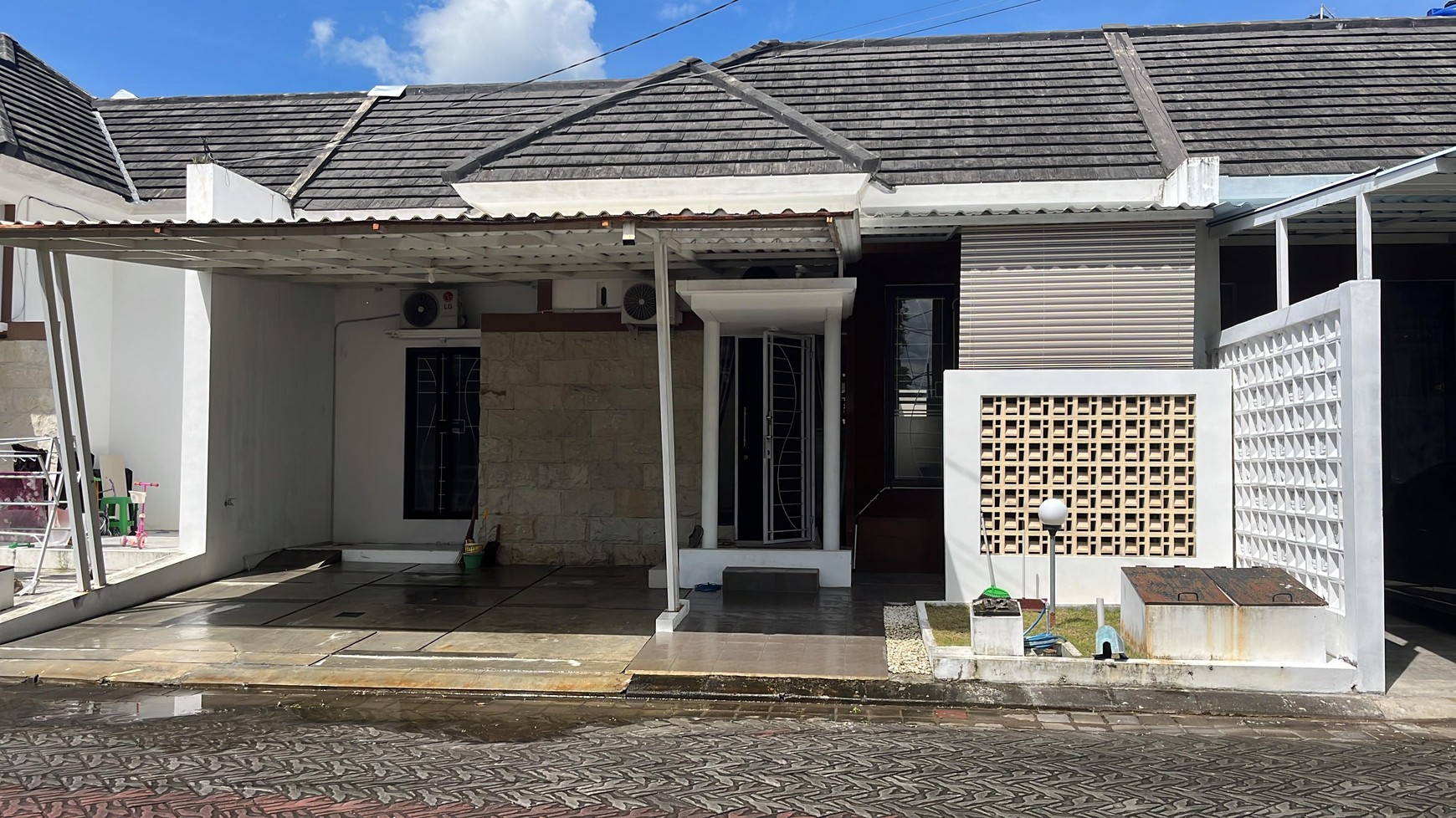 Rumah Minimalis Di Perumahan Pondok Permai Taman Tirta 2 Bangunjiwo, Kasihan, Bantul