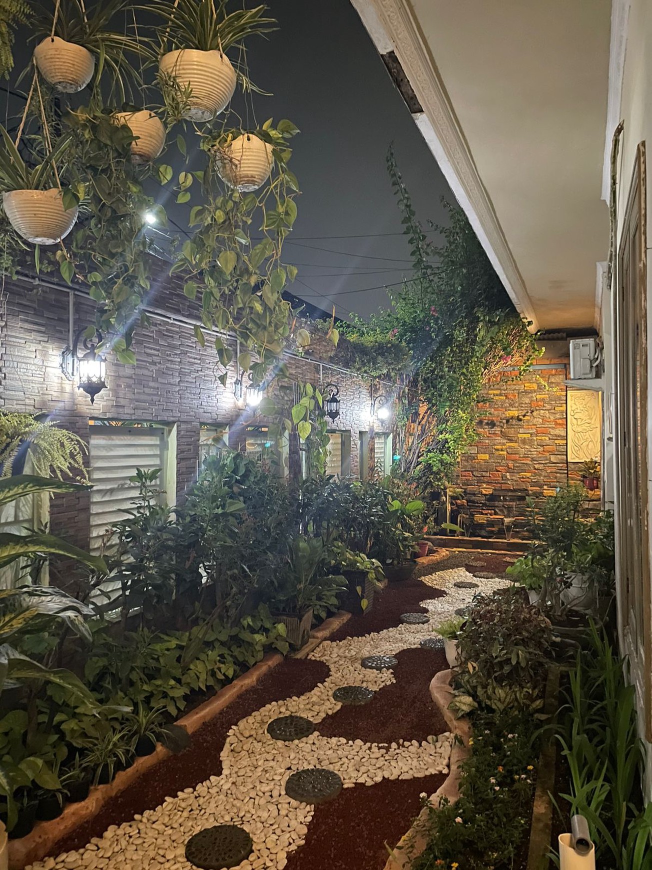 Rumah 1 lantai Asri dan tenang,Harga Nego di Cipinang Jakarta Timur