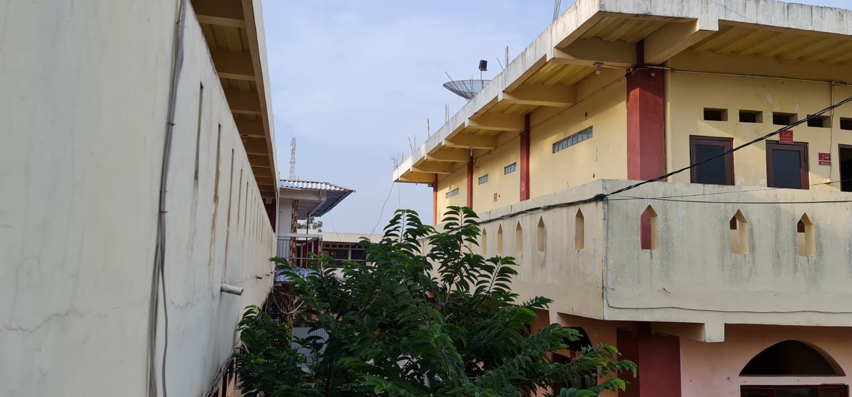 Di Jual Gedung Ex Pesantren Murah Siap Pakai Bebas Banjir Di Setu Bekasi