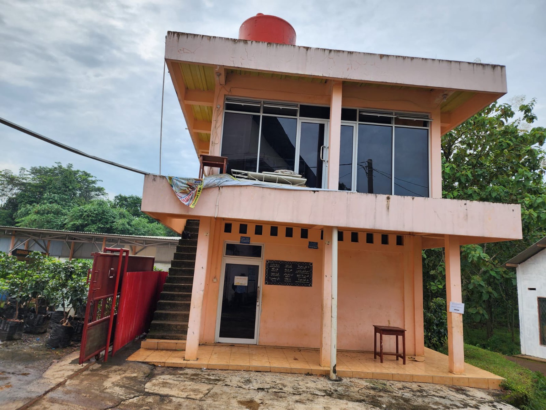Di Jual Gedung Ex Pesantren Murah Siap Pakai Bebas Banjir Di Setu Bekasi