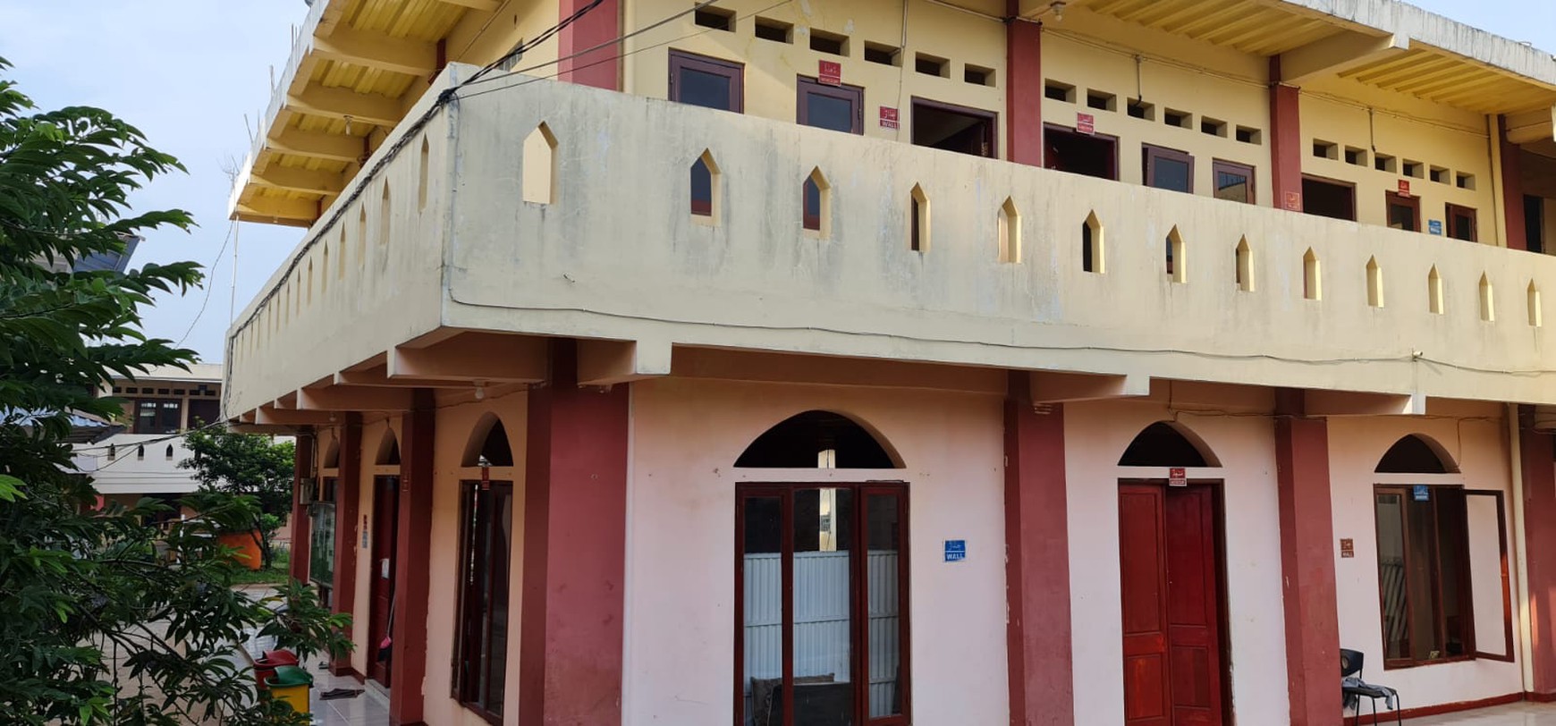 Di Jual Gedung Ex Pesantren Murah Siap Pakai Bebas Banjir Di Setu Bekasi