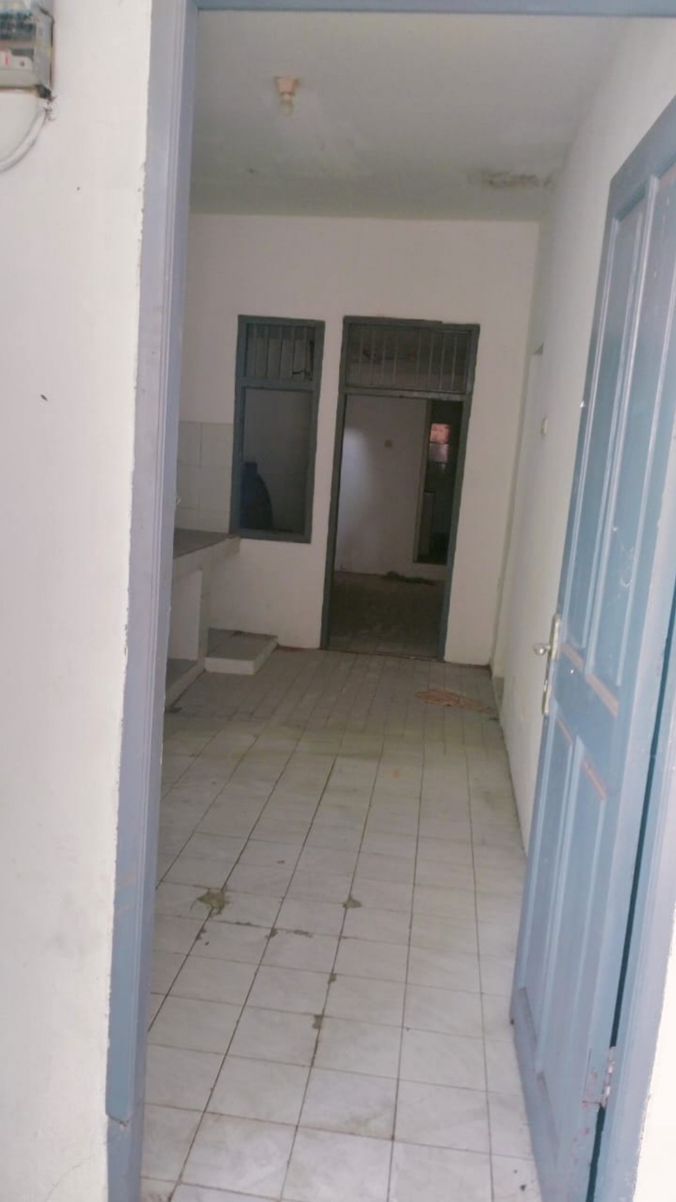 Dijual rumah bangunan lama hitung tanah di Jalan Pulo Cempaka  Grogol Utara, Kemandoran 1, Kebayoran Lama, Jakarta Selatan