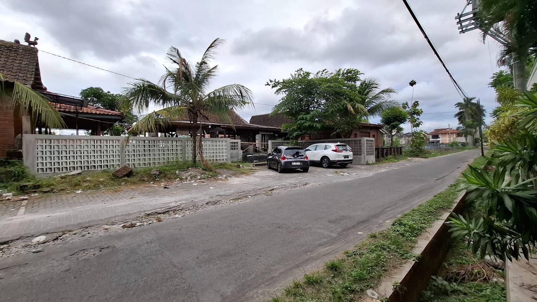 Tanah Luas Lokasi Strategis Dekat Kawasan Bisnis jalan Kaliurang 