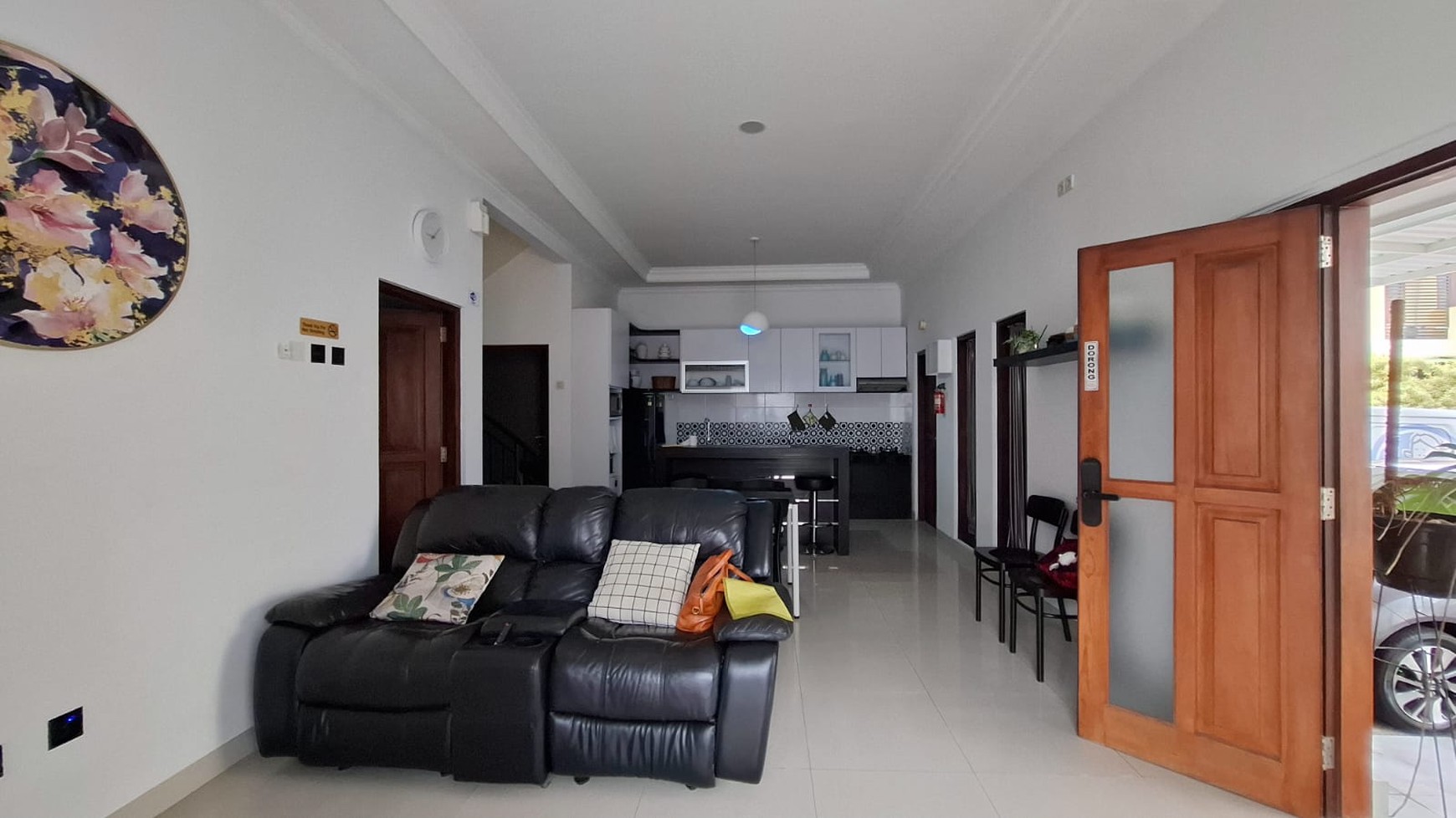 Rumah Mewah 2 Lantai dalam Perumahan Lokasi Dekat Kampus UPN di Babarsari Depok Sleman 