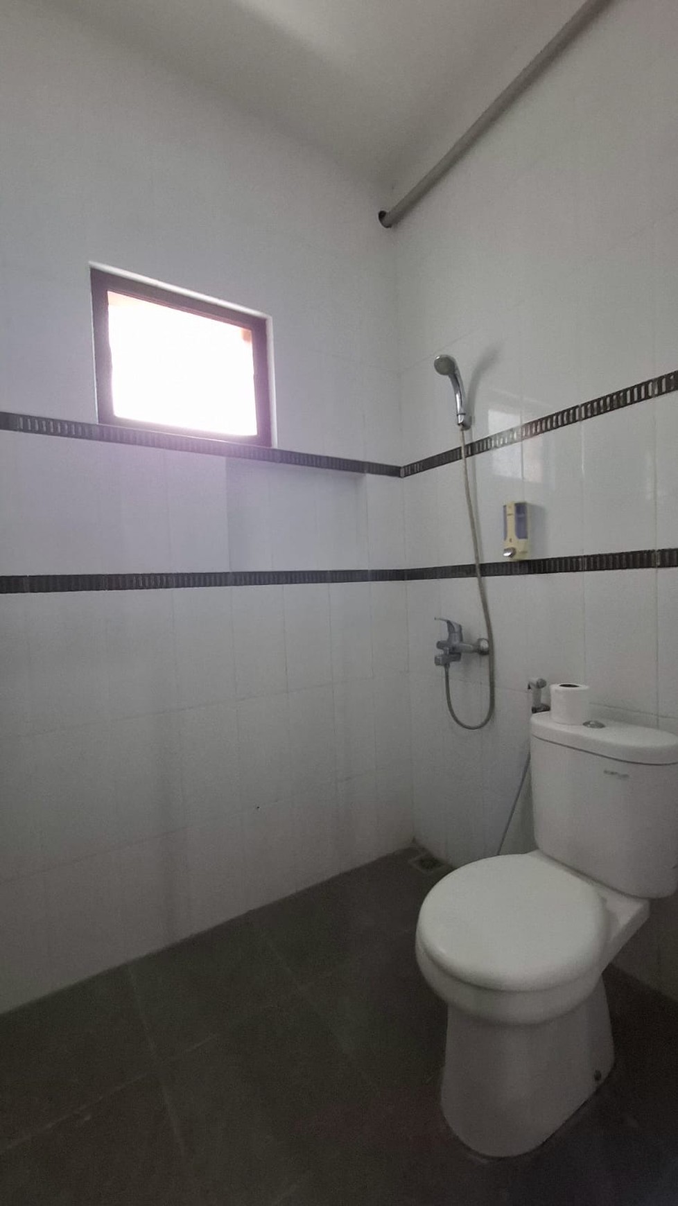 Rumah Mewah 2 Lantai dalam Perumahan Lokasi Dekat Kampus UPN di Babarsari Depok Sleman 