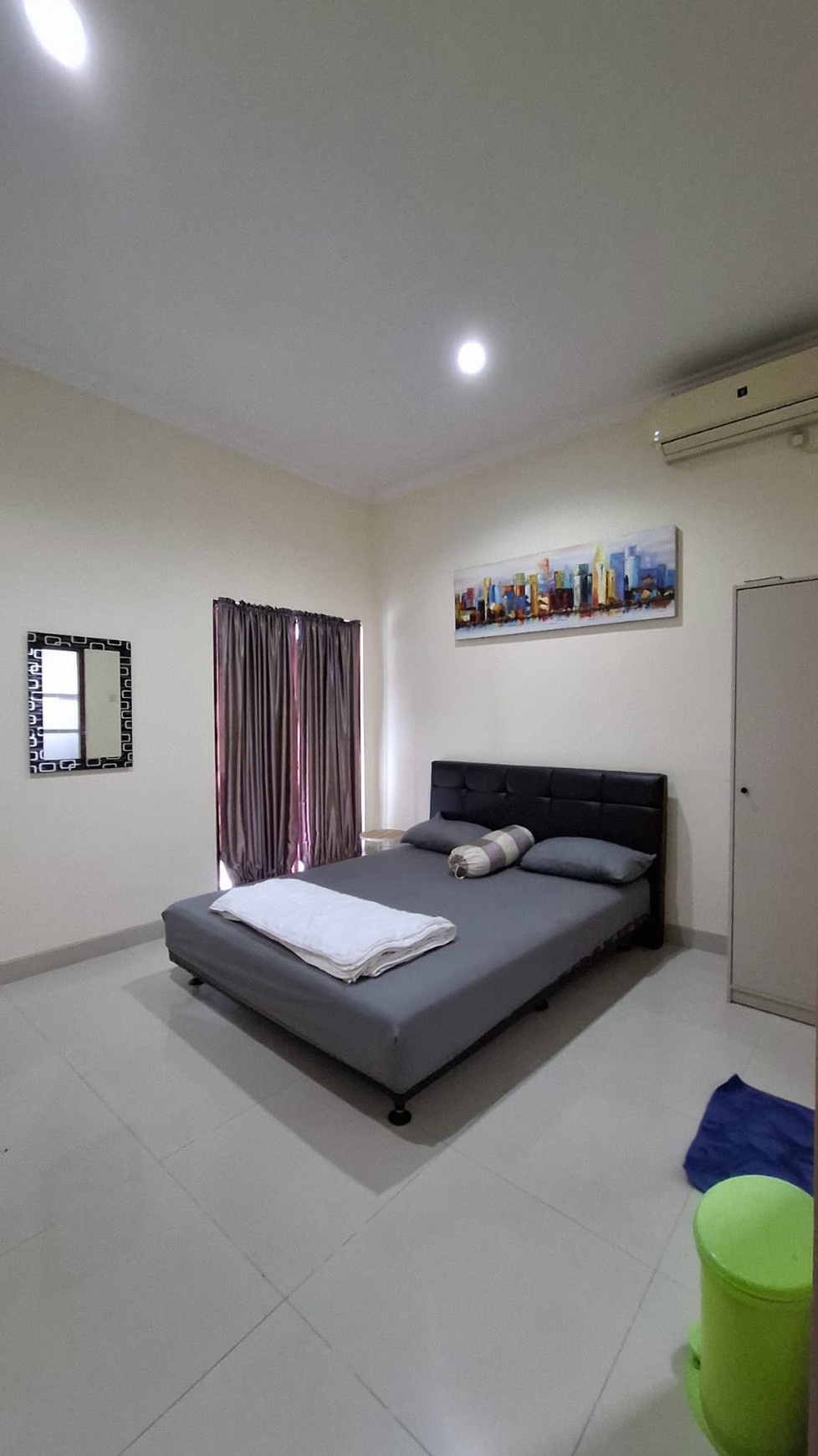 Rumah Mewah 2 Lantai dalam Perumahan Lokasi Dekat Kampus UPN di Babarsari Depok Sleman 