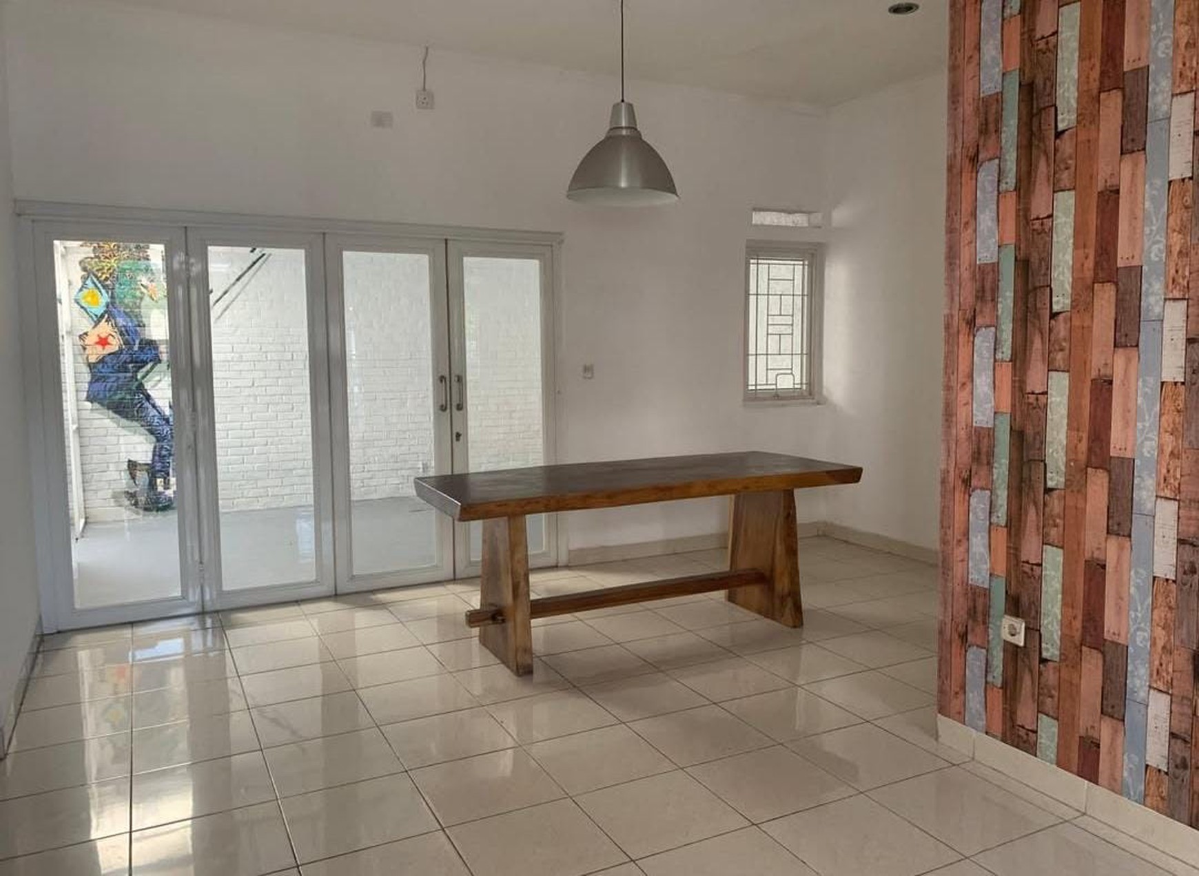 Rumah Di Lingkungan Tenang