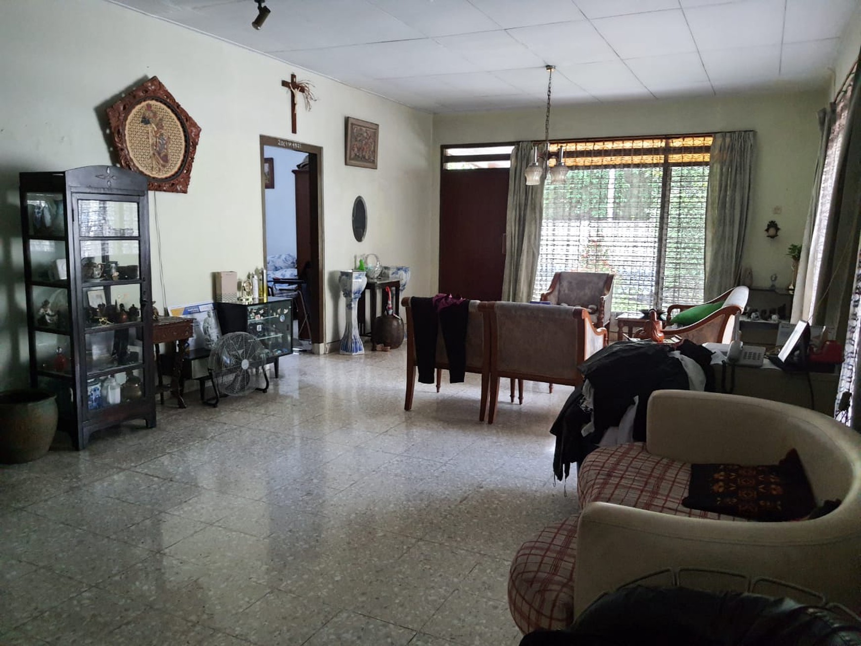 Di Jual Rumah Lama Jl Tebet Barat IV - Jakarta Selatan