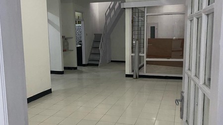 Rumah Tinggal Terawat dan Siap Huni di Cijaura Buah Batu Bandung