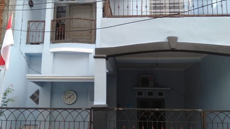 Dijual Rumah 2 lantai SHM di Ploso Timur Surabaya