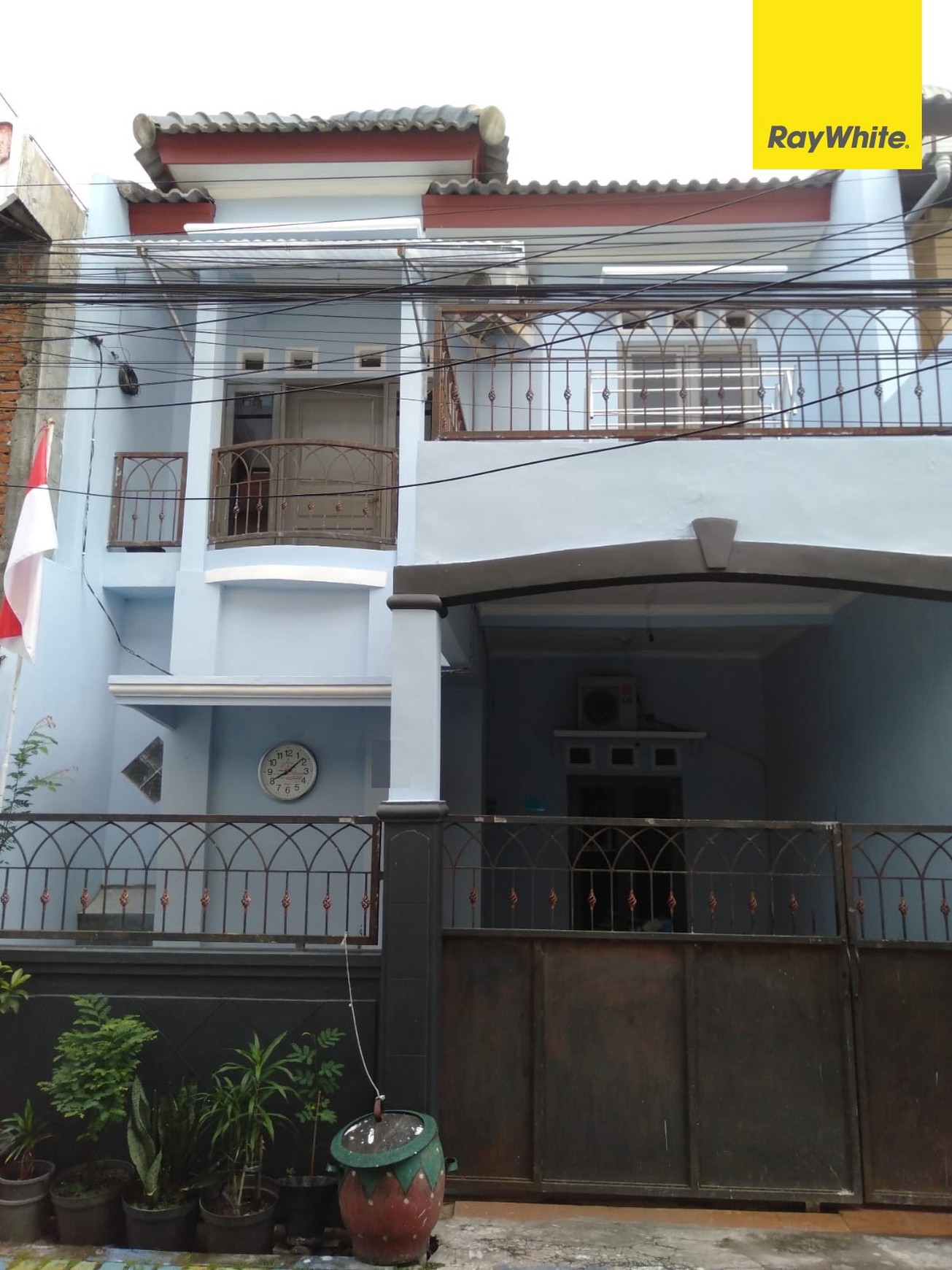 Dijual Rumah 2 lantai SHM di Ploso Timur Surabaya