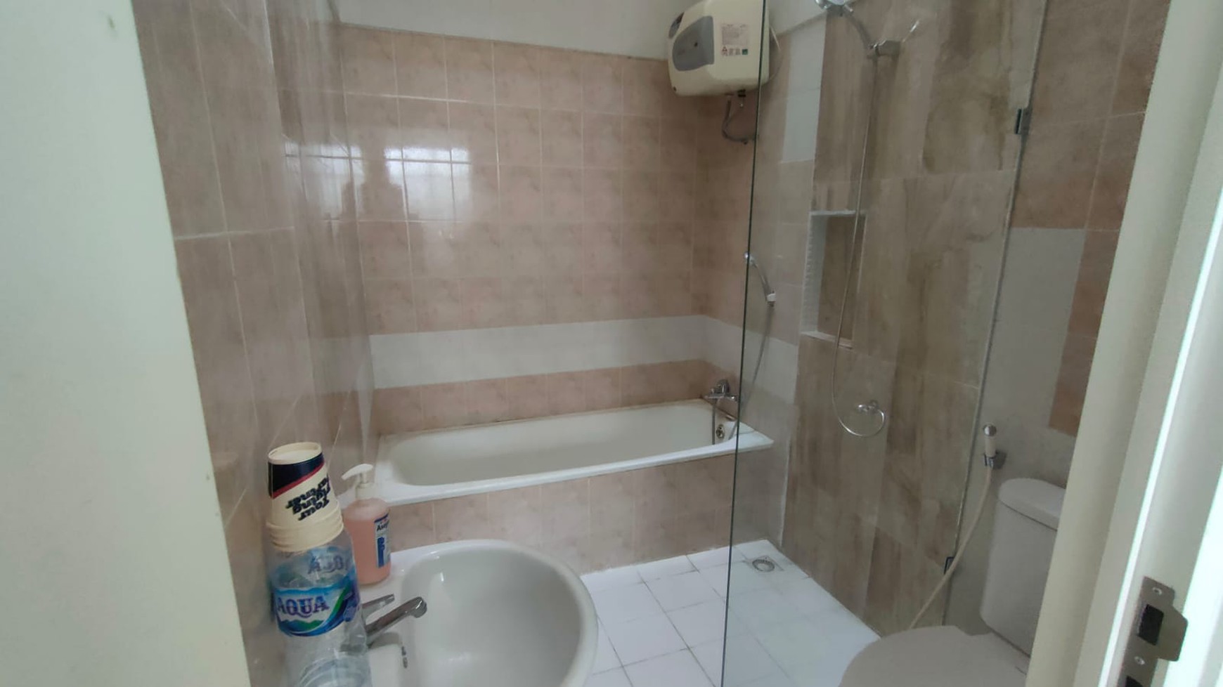 Dijual Rumah 2 Lantai di Puri Surya Jaya, Sidoarjo - Desain Mewah 