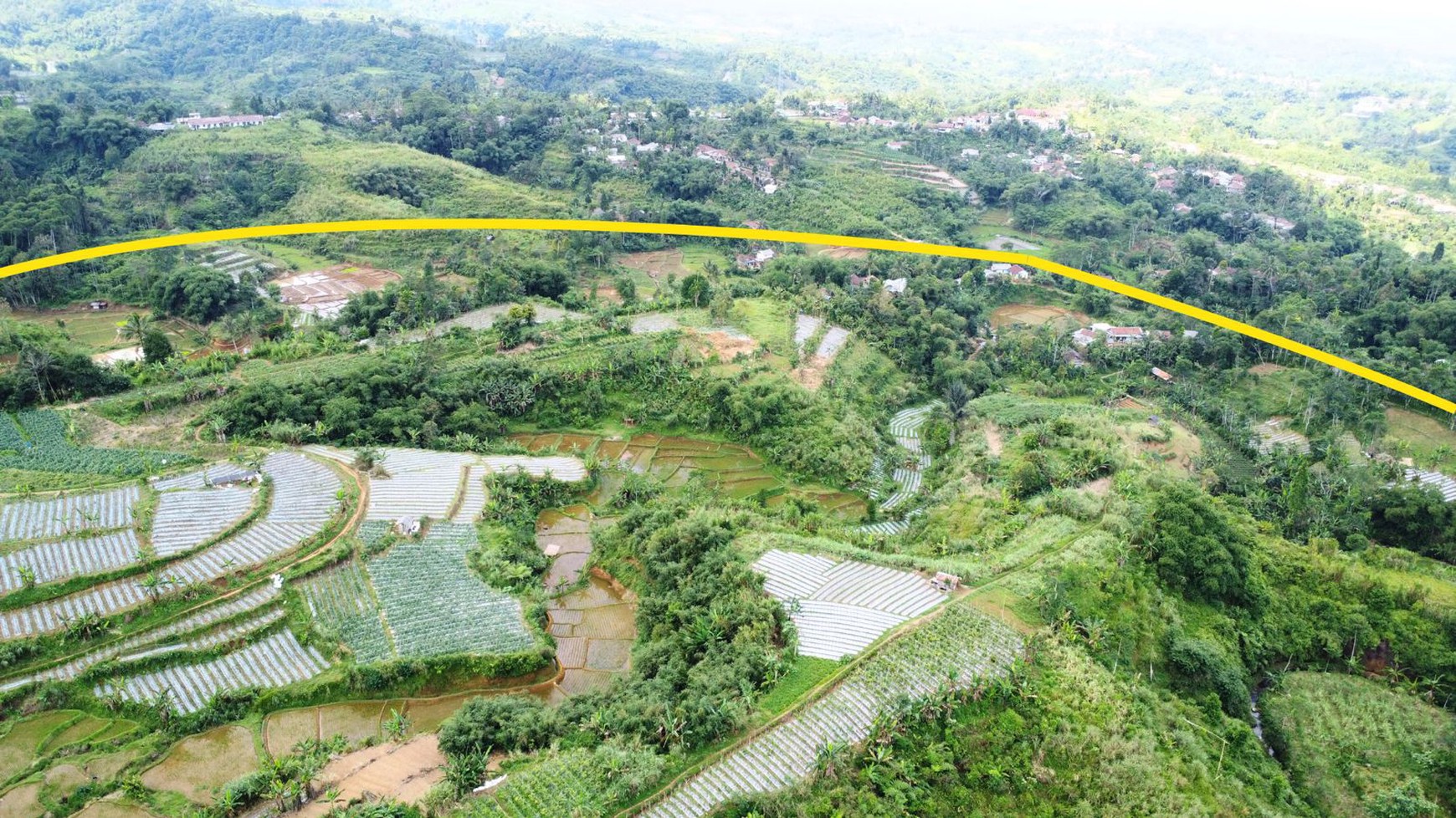 Lahan Perkebunan untuk Investasi Menguntungkan di Sukabumi - Hanya 1 Jam dari Pintu Toll Parung Kuda