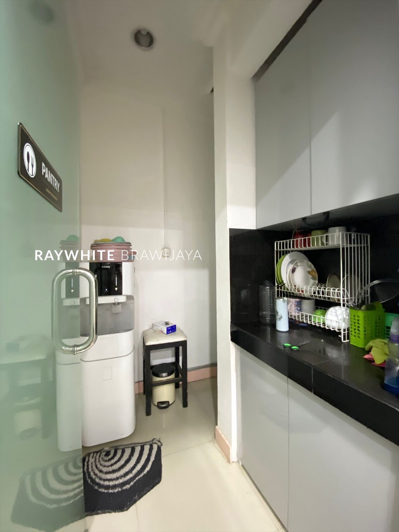 Ruko Siap Pakai Dalam Komplek Cipete Raya