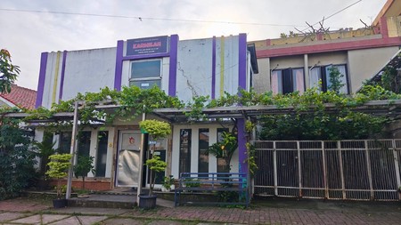 Rumah Strategis + Klinik di Jl. KH Fudholi, Karang Asih - Lokasi Ramai & Potensial Bisnis