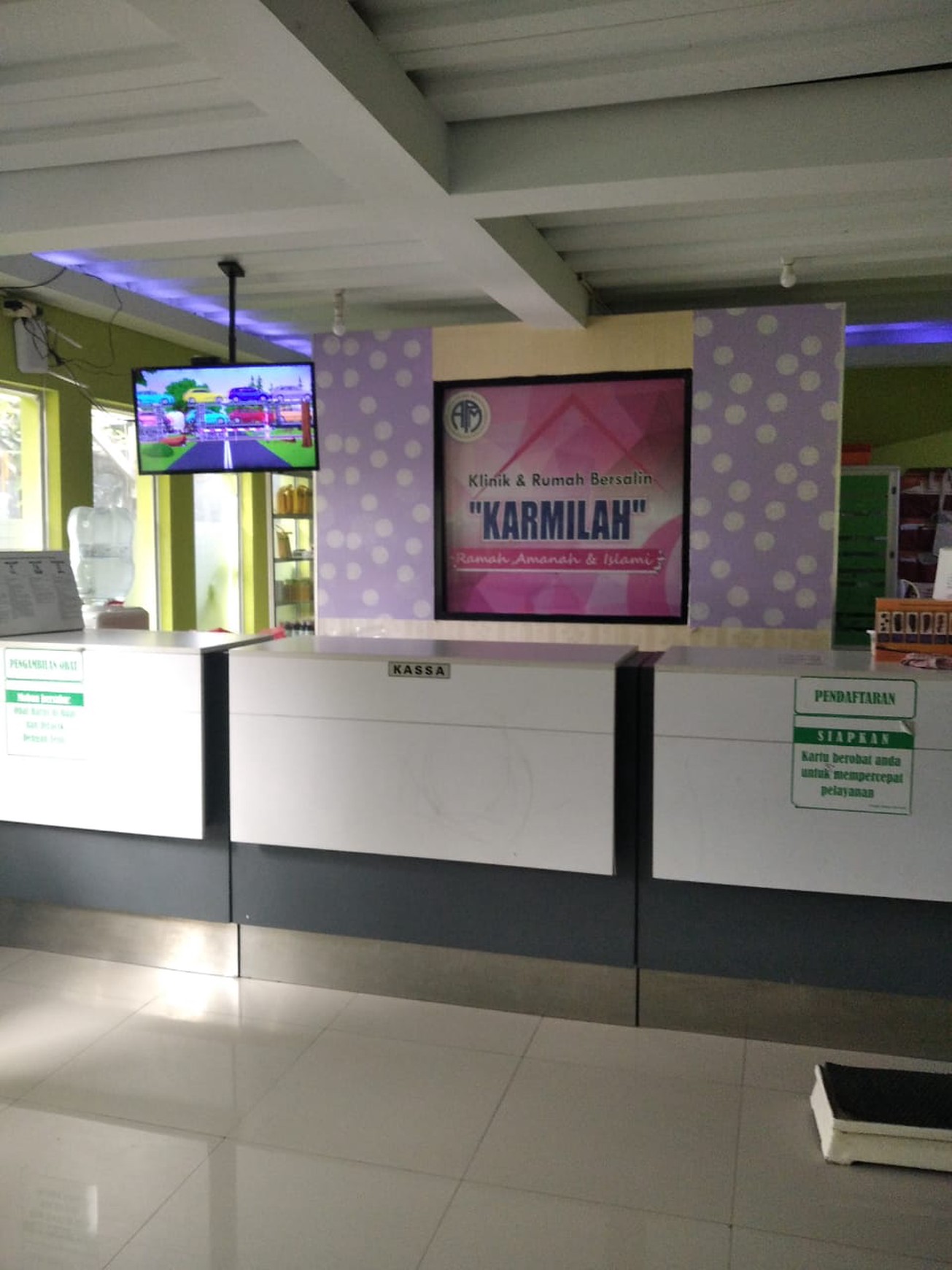 Rumah Strategis + Klinik di Jl. KH Fudholi, Karang Asih - Lokasi Ramai & Potensial Bisnis