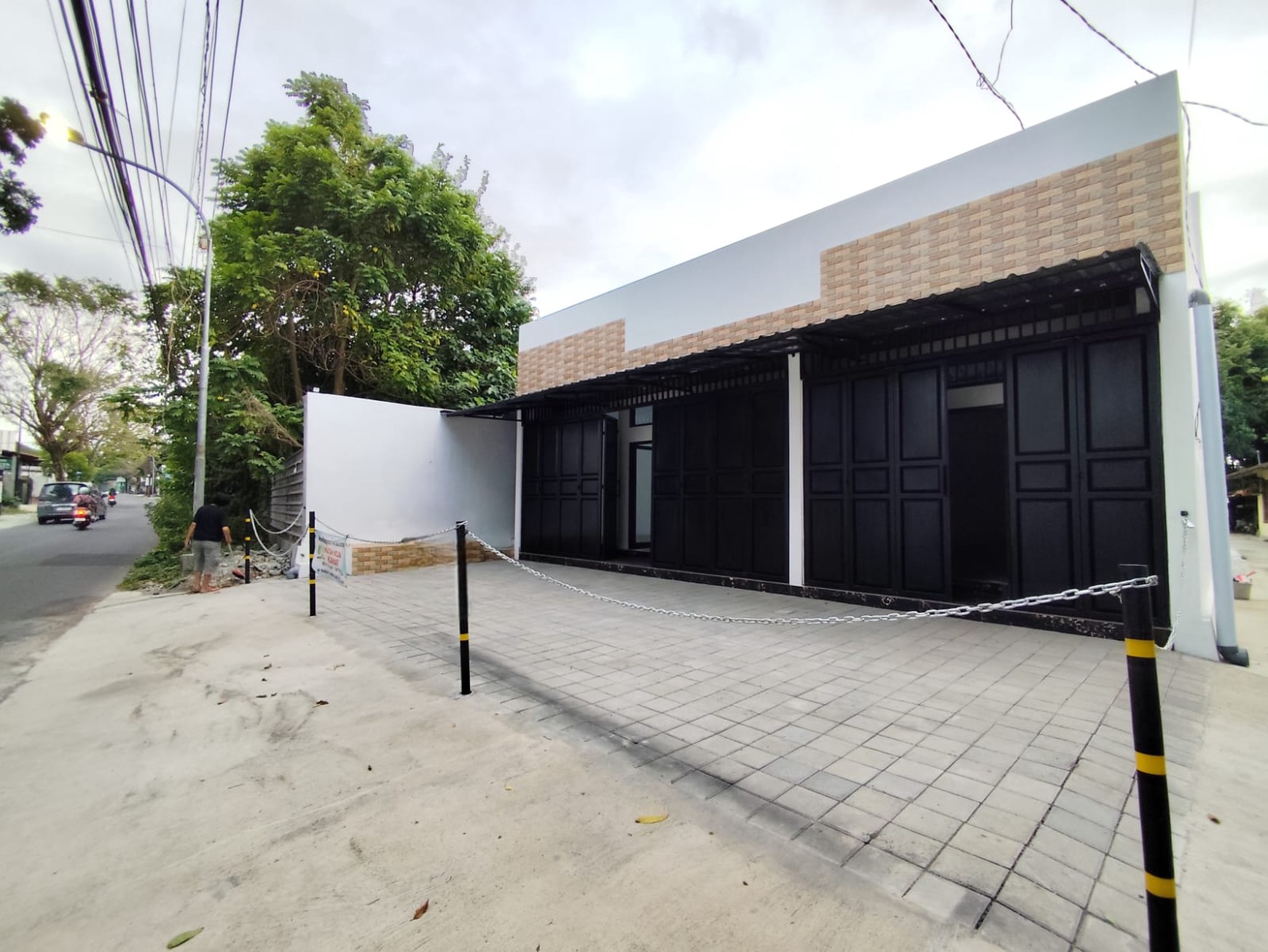 Ruko Baru Strategis di Area Jl. Raya Wedomartani, dekat Stadion Maguwoharjo