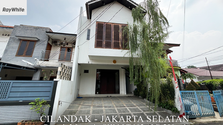 FOR SALE Rumah Baru 3 Lantai Semi Furnished Jalan Keuangan Cilandak Jakarta Selatan  