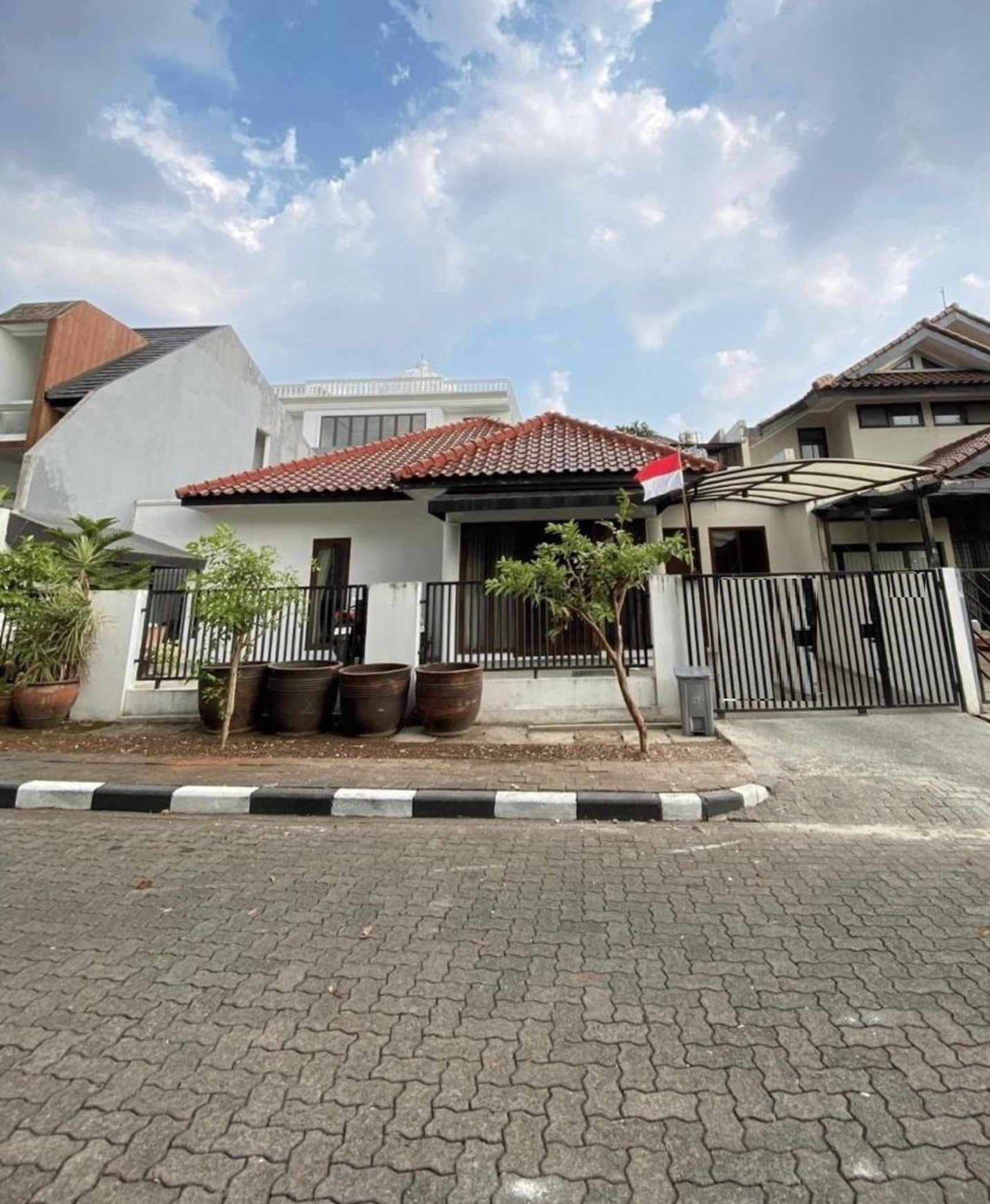Rumah Keren Area Villa Cinere Mas Dekat Stasiun MRT & Gate Tol