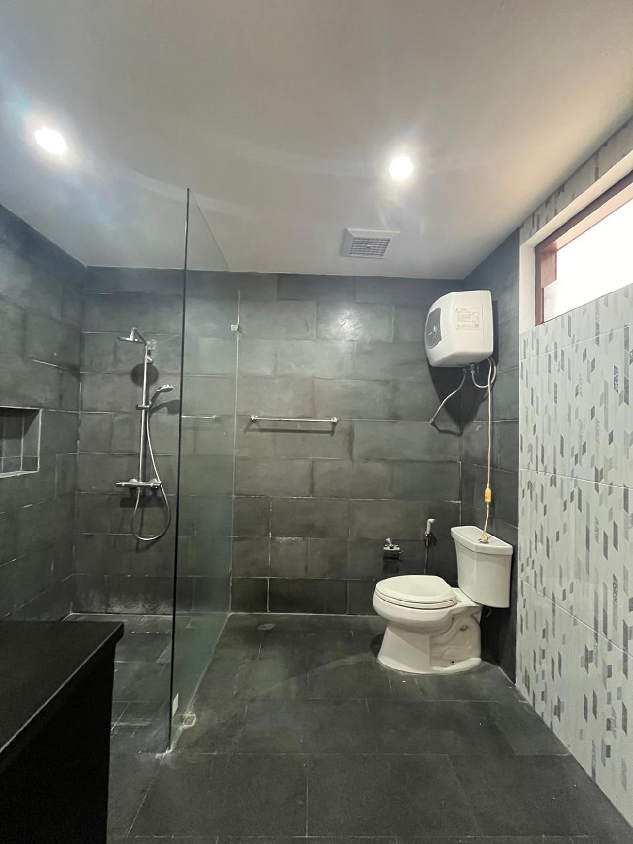 Rumah Keren Area Villa Cinere Mas Dekat Stasiun MRT & Gate Tol