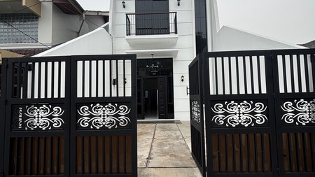 Rumah Modern 2 Lantai di Cinere - Full Bonus & Lokasi Strategis