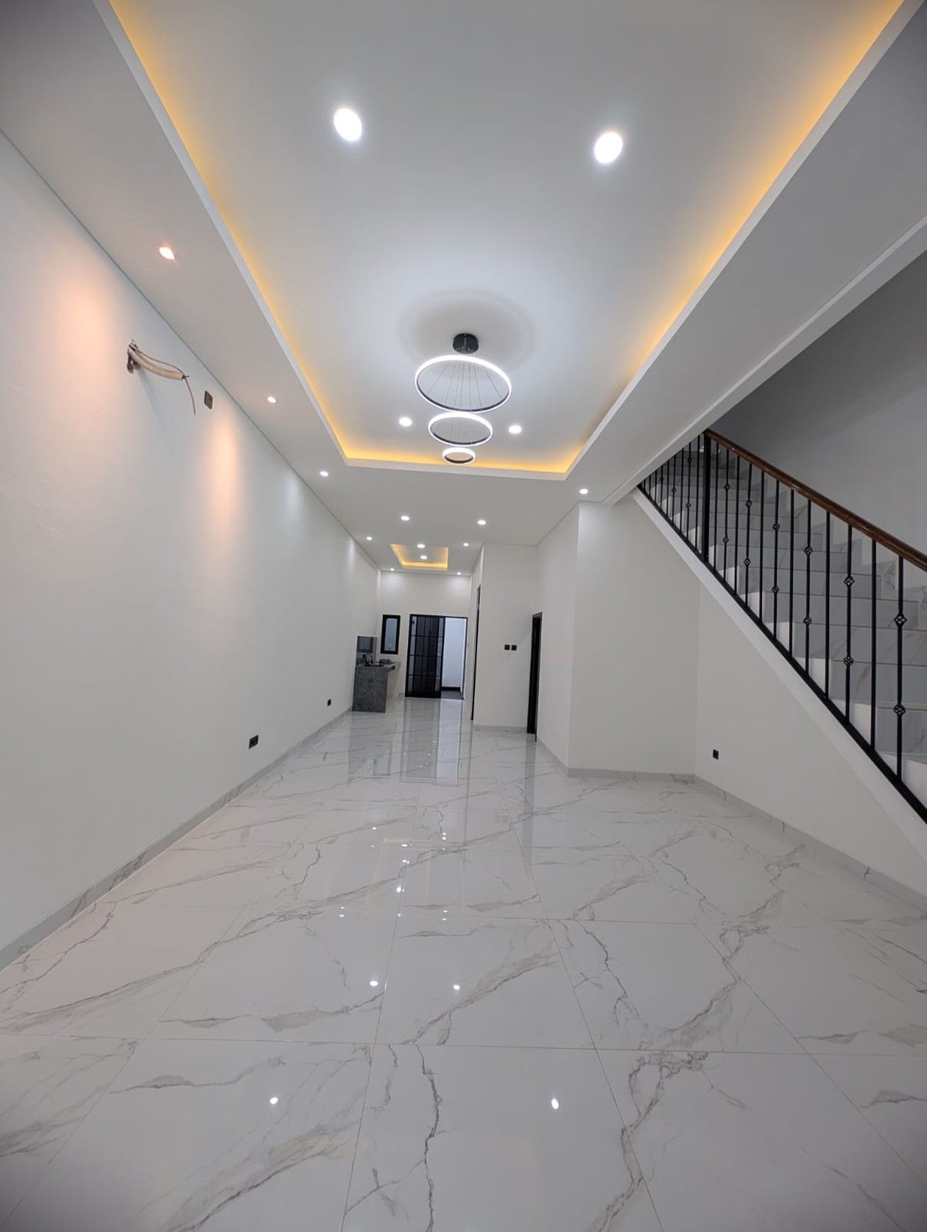 Rumah Modern 2 Lantai di Cinere - Full Bonus & Lokasi Strategis