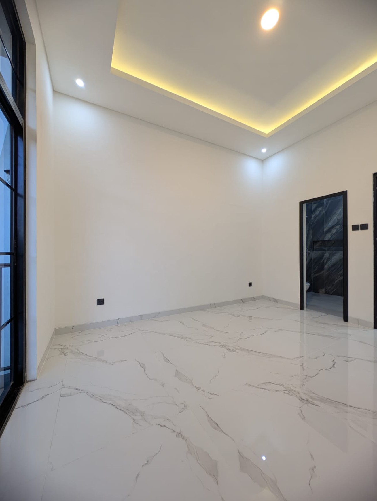 Rumah Modern 2 Lantai di Cinere - Full Bonus & Lokasi Strategis