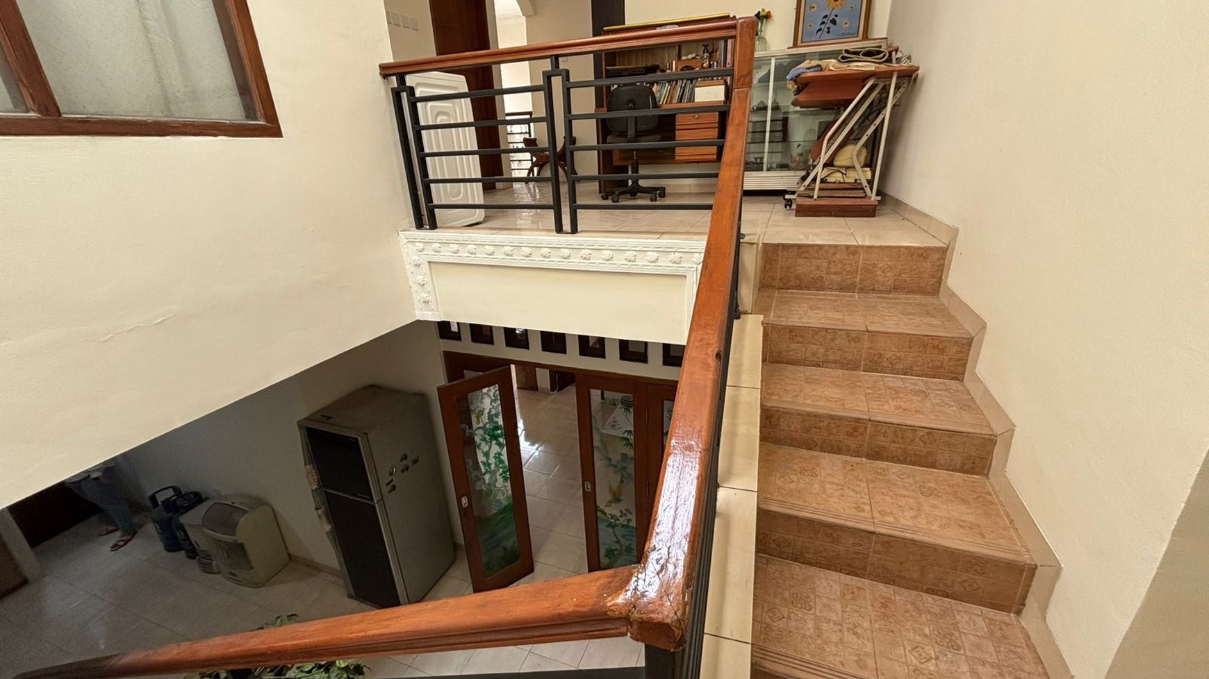 Rumah 2 Lantai Disewakan di Cikoko Timur Pancoran
