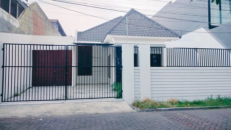 Rumah Disewakan Manyar Tirtomoyo Sukolilo Surabaya Timur 