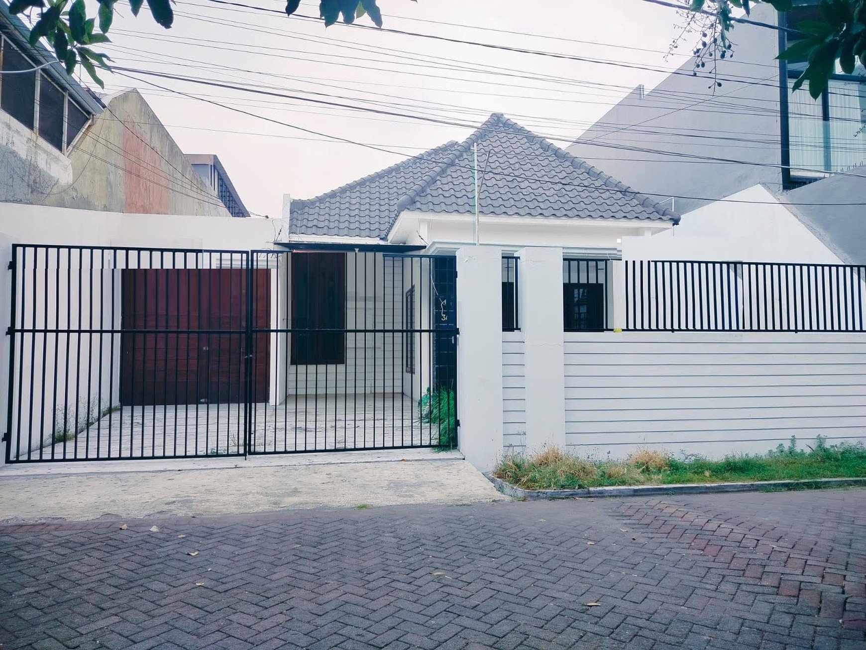 Rumah Disewakan Manyar Tirtomoyo Sukolilo Surabaya Timur 