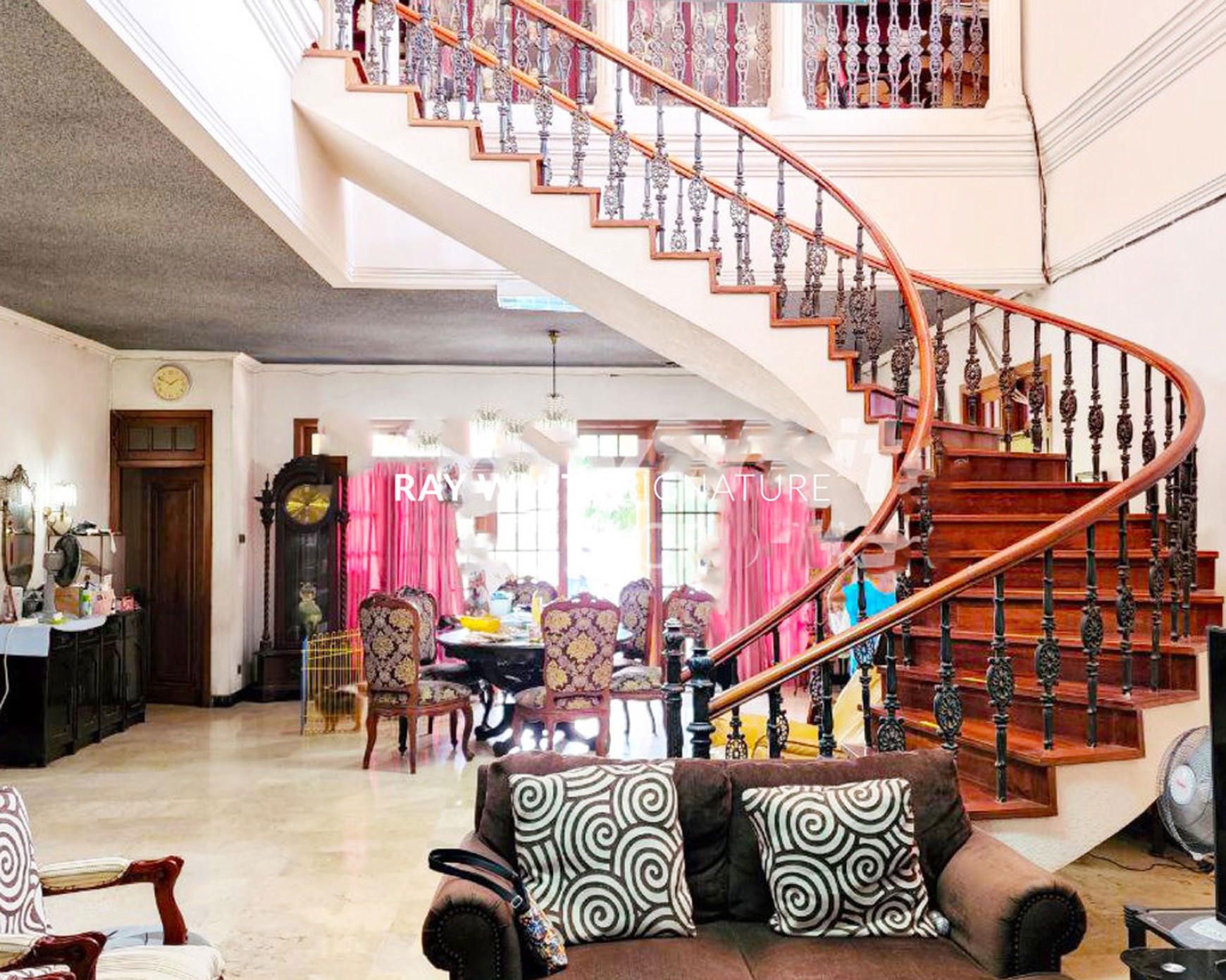 Rumah Hitung Tanah Area Cipete