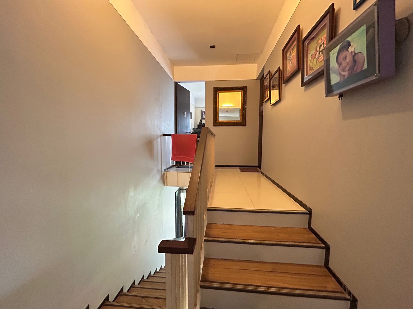 Dijual Rumah Komplek Nouvelle TownHome Bintaro, Jaksel