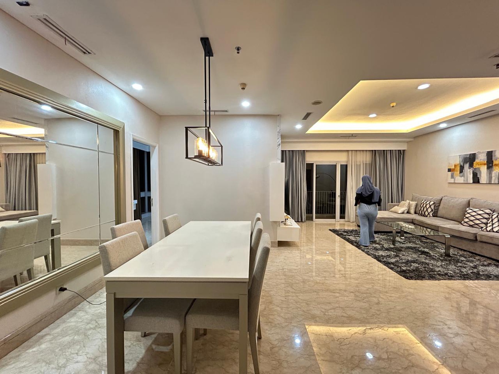 Unit di Apartemen The Capital Residence Disewakan