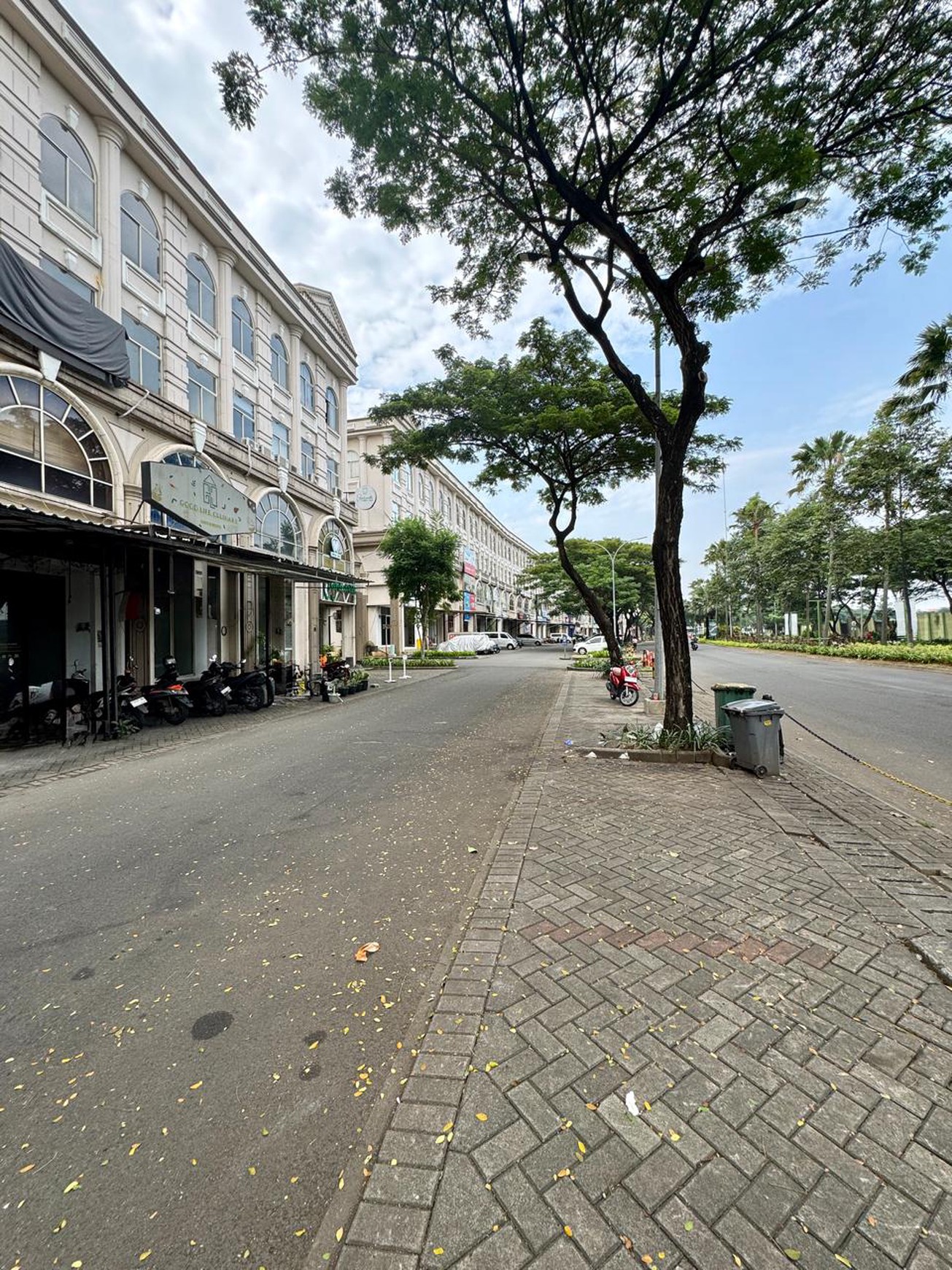 Dijual Ruko Crown Green Lake City, Cipondoh Tangerang